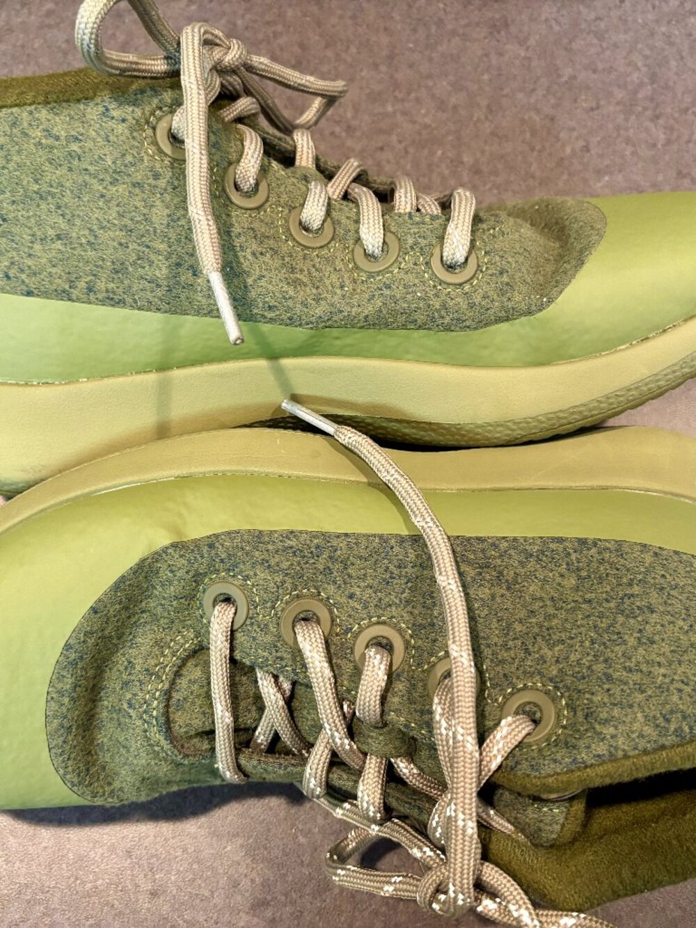~~AllBirds Women's Wool Runner-up Mizzles Green Size  W8‎.5-9     *******Bottom